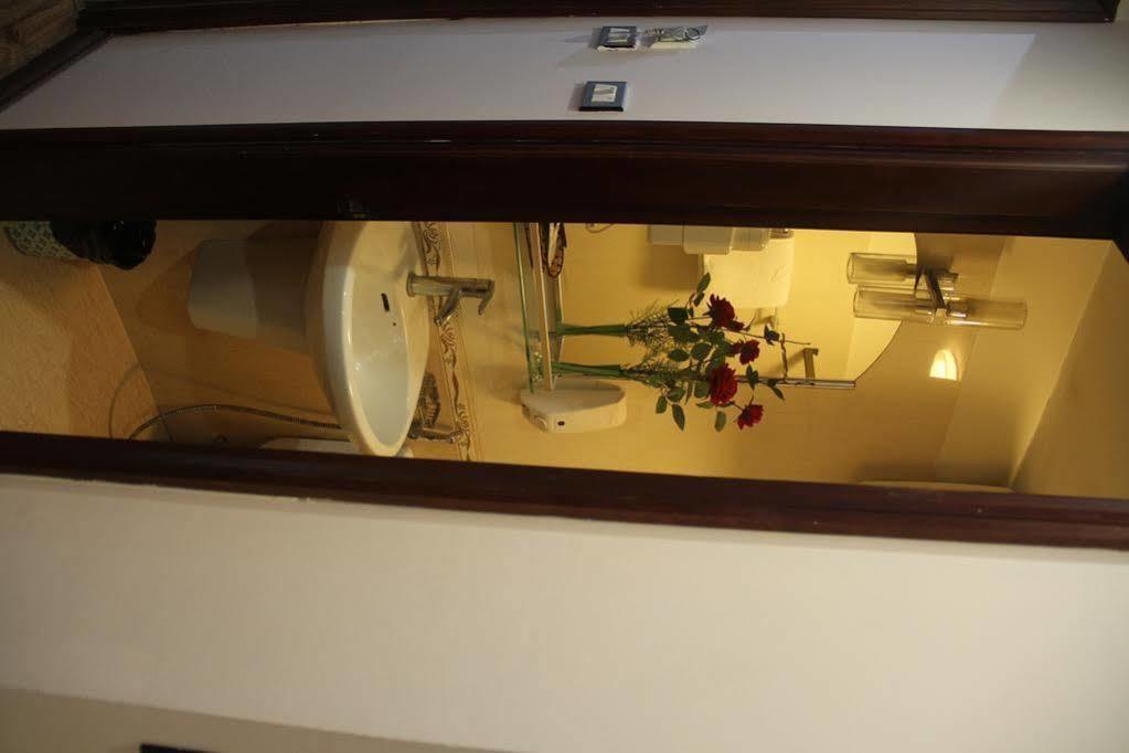 Cristina Center Hotel & Spa Hanoi Kültér fotó