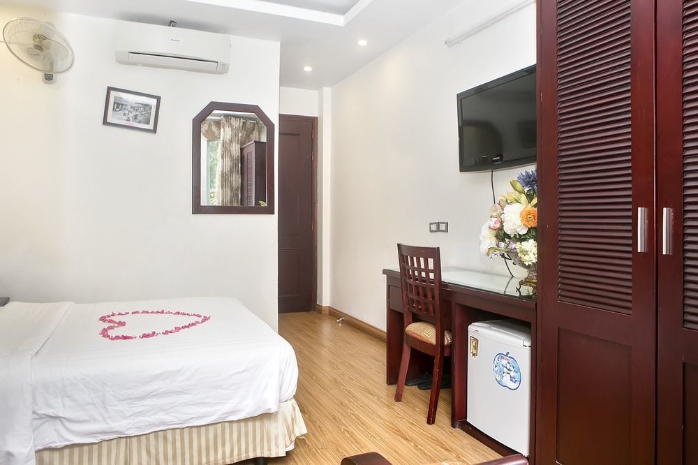 Cristina Center Hotel & Spa Hanoi Kültér fotó